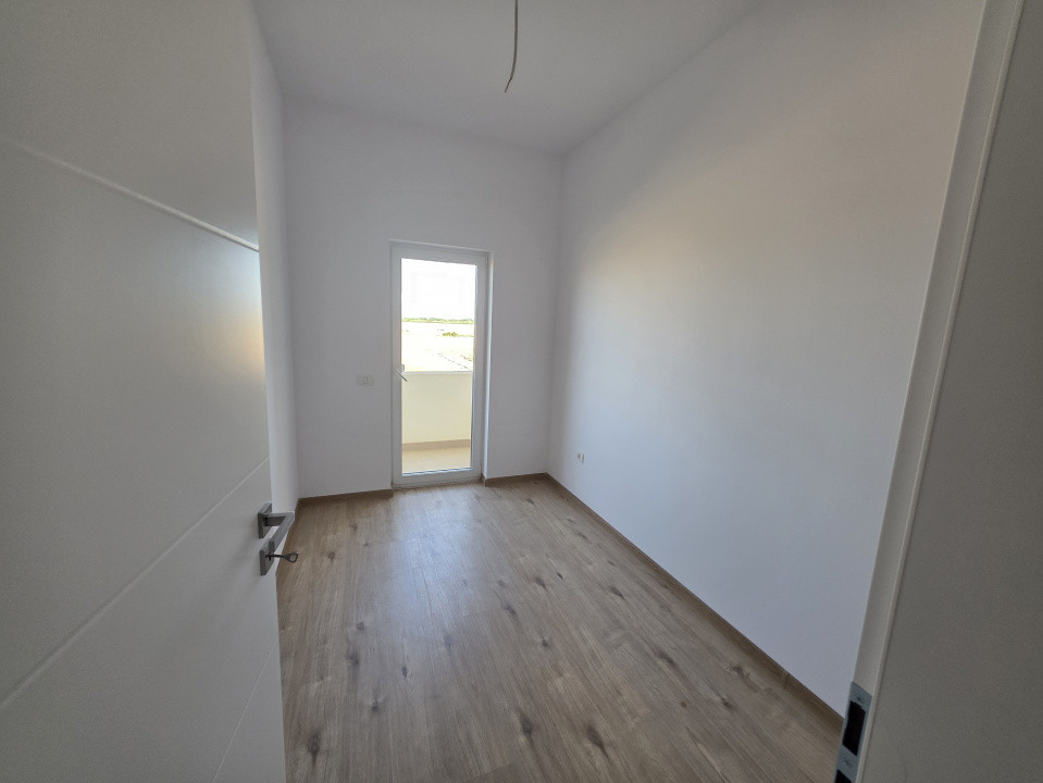 Apartament 2 camere, de vanzare, Giroc