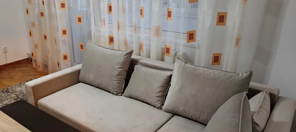 🏡 De închiriat – Apartament 3 camere lângă Spitalul Județean - 2.200 lei/lună