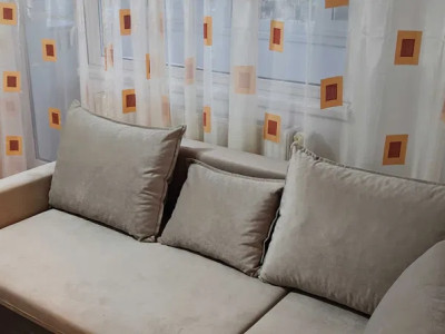 🏡 De închiriat – Apartament 3 camere lângă Spitalul Județean - 2.200 lei/lună