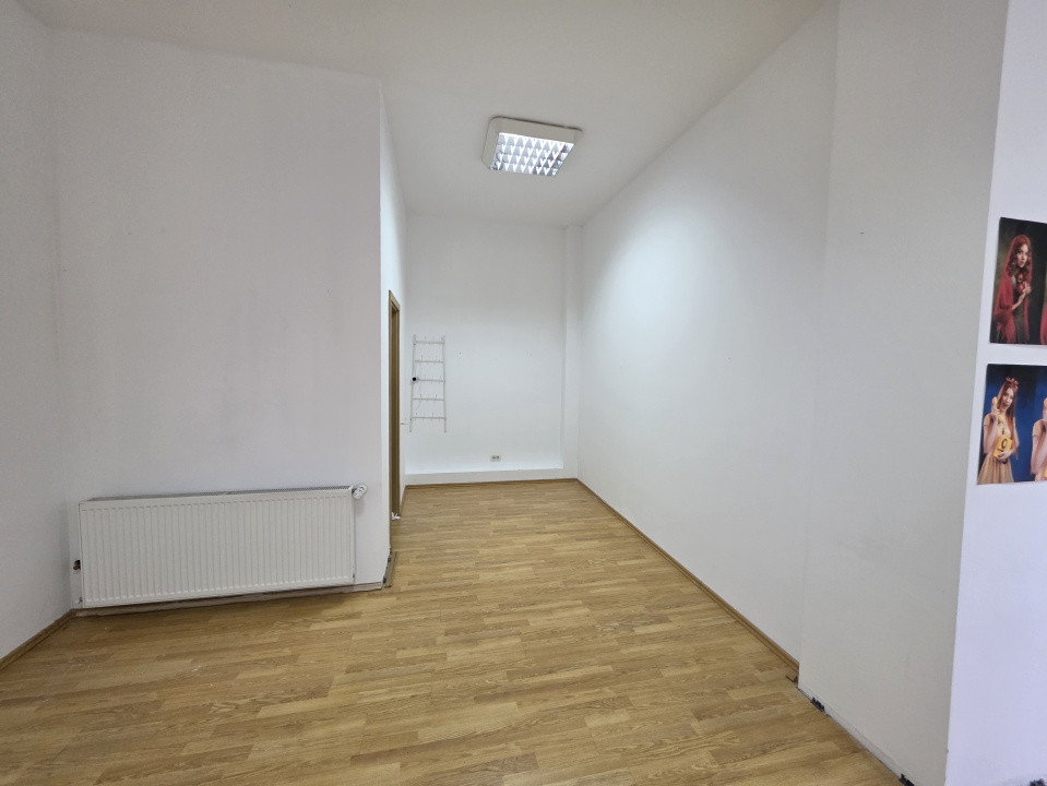 Spatiu comercial de inchiriat, cladire de birouri, Lugojului, de inchiriat