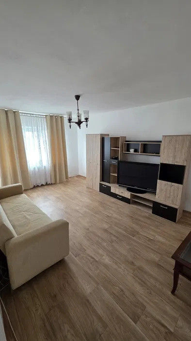 Apartament spațios cu 2 camere – lângă Complexul Studențesc | 400 €/lună (neg.)