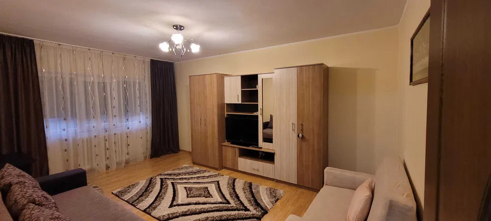 Apartament 2 camere de inchiriat decomandat 