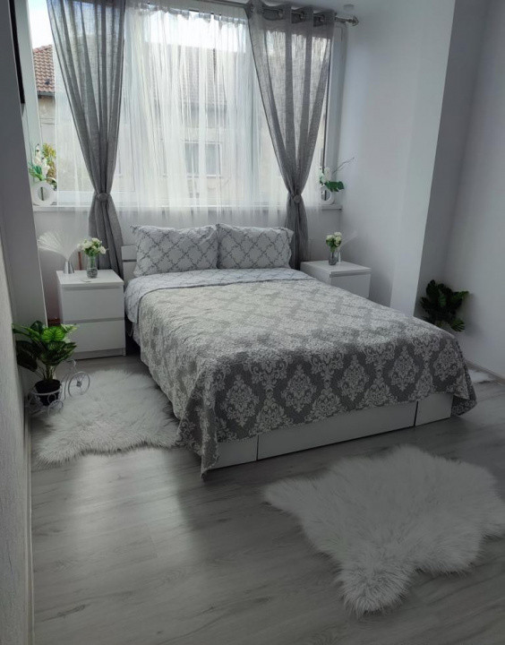 Apartament cu 3 camere, de vanzare, Timisoara Zona Girocului