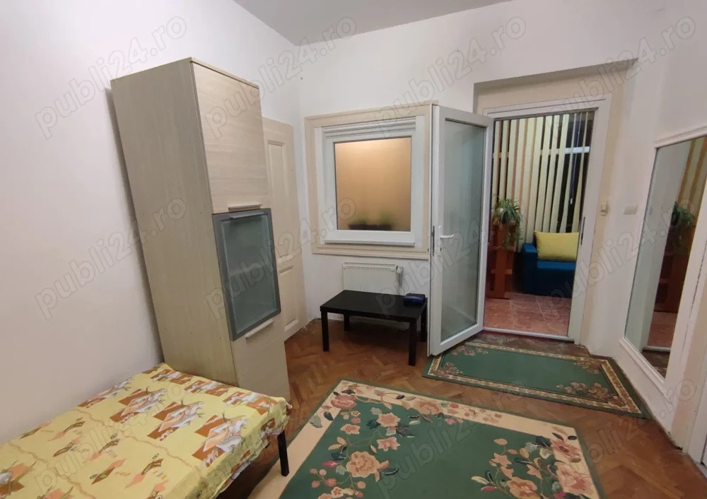 Apartament 3 camere de inchiriat, Complex Studentesc