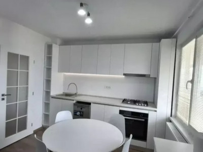 Apartament cu 3 camere pe Take Ionescu