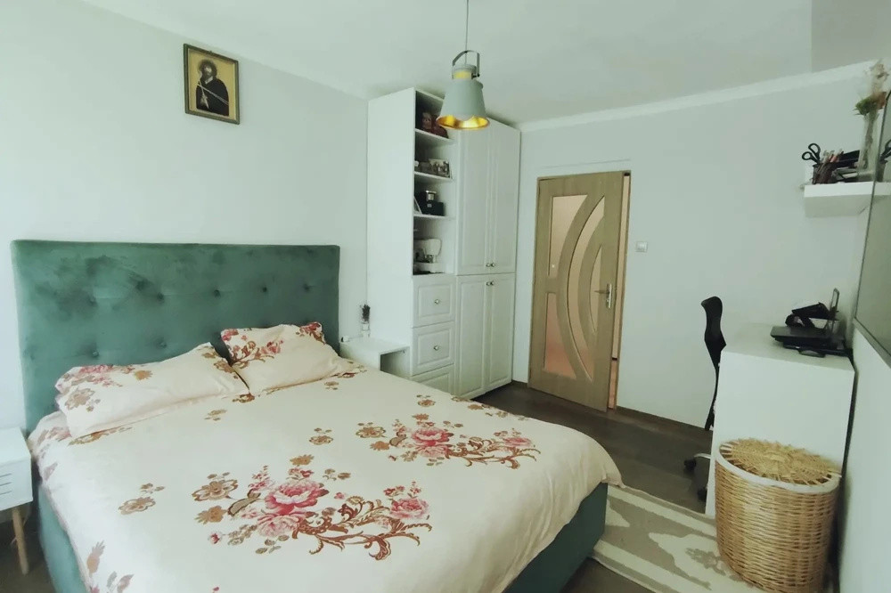 Apartament 3 camere cu boxa in CF + Garaj sub Bloc