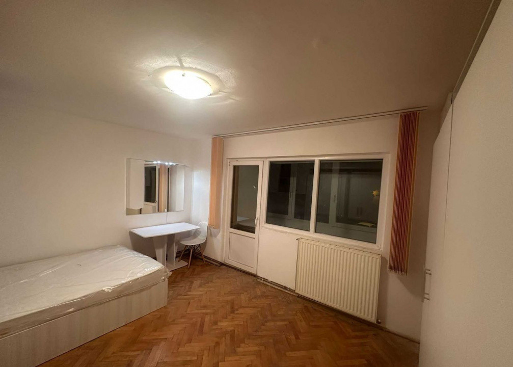 Apartament cu o camera, de vanzare 