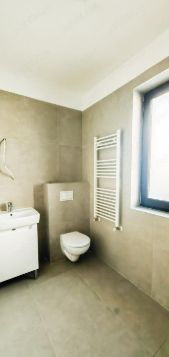 1/2 Duplex, de vanzare, 4 camere, Timişoara, Zona Mehala