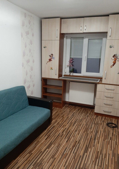Apartament cu 3 camere de vanzare, Timisoara, Zona Sagului-Dambovita