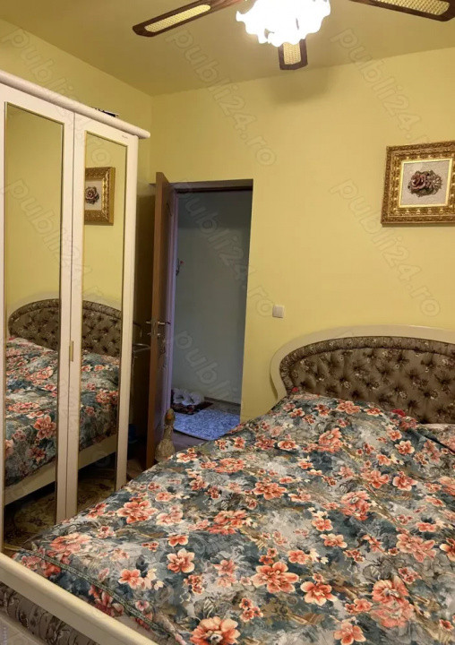 Aparta,ent 2 camere de vanzare, GIROC, ZONA CENTRALA