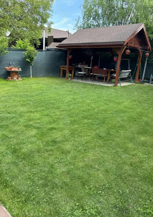 Aparta,ent 2 camere de vanzare, GIROC, ZONA CENTRALA