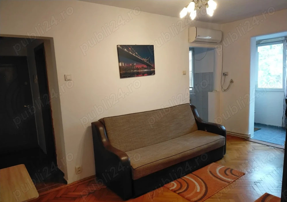 Apartament 3 camere, zona Dacia