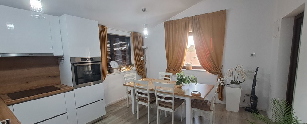 De vanzare, casa individuala Giroc P+1E