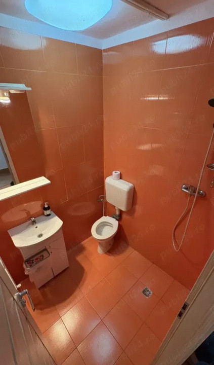 Apartament  3 camere, parter, zona Lipovei