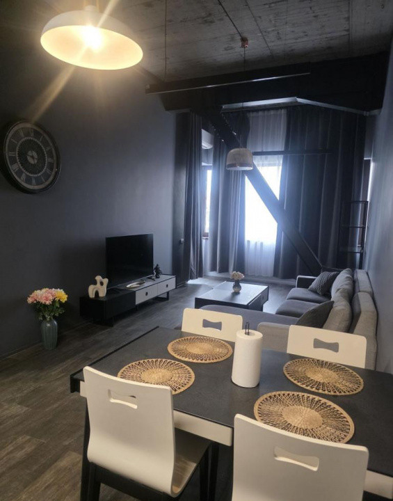 Apartament de închiriat, Circumvalațiunii