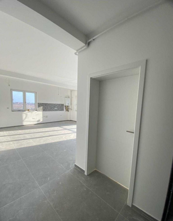 Apartament Nou 3 Camere, Zona Torontalului, Etaj 1