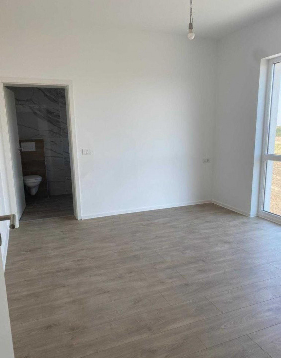 Apartament Nou 3 Camere, Zona Torontalului, Etaj 1