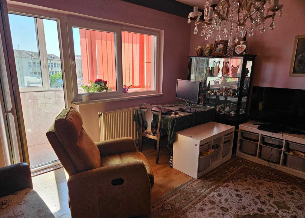 Apartament 3 camere, confort 1 , Dâmbovița