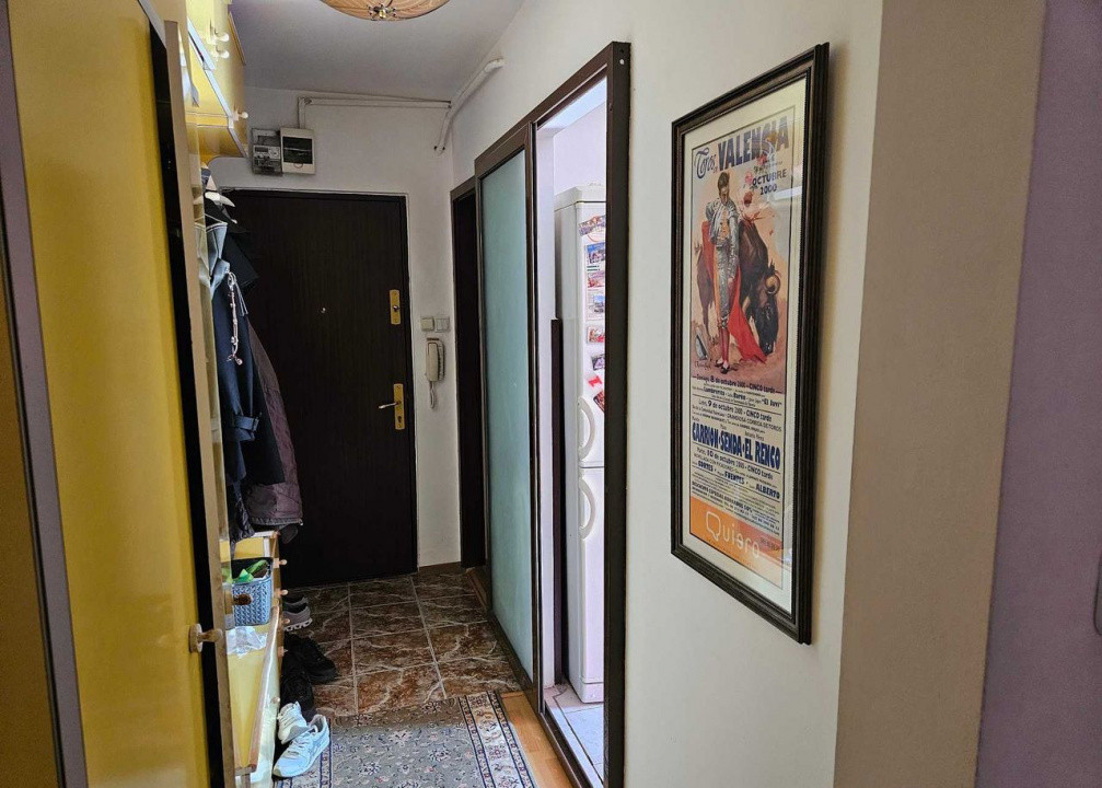 Apartament 3 camere, confort 1 , Dâmbovița