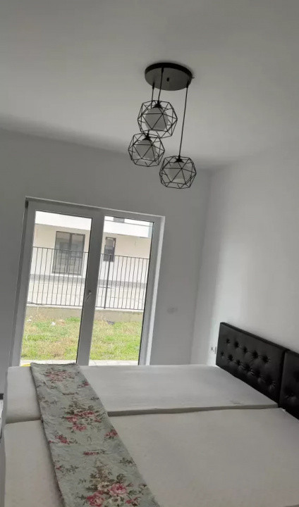 Apartament de închiriat, 2 Camere, Torontal