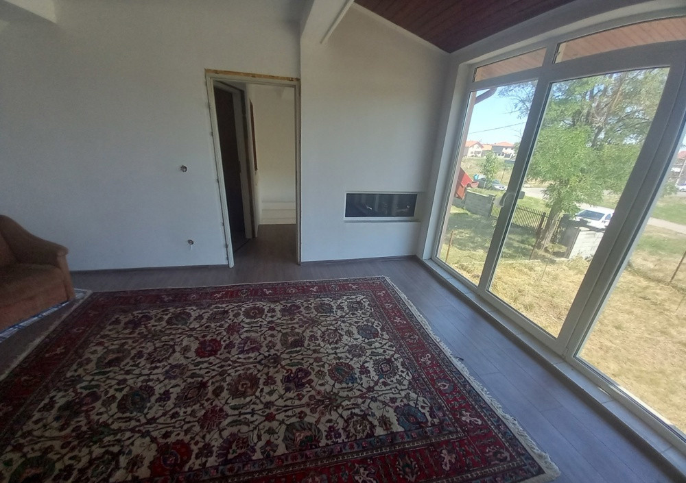 Casă P+M+Pod, 1000 MP de teren