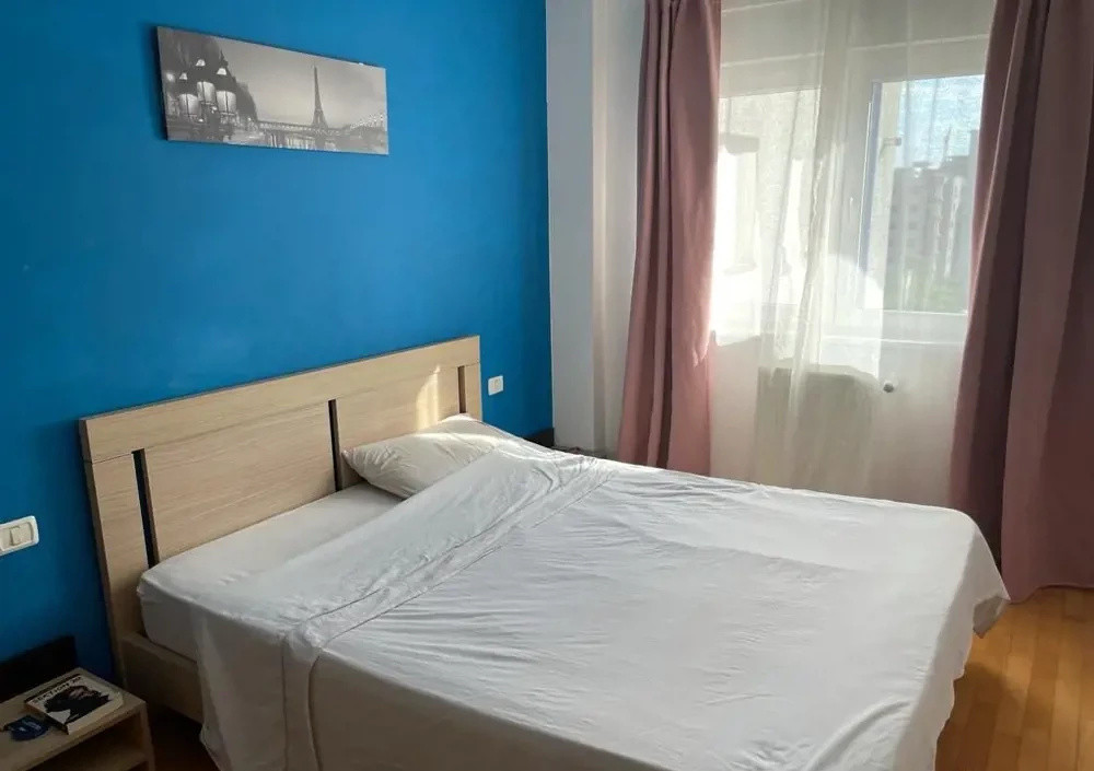 Apartament de Închiriat, 2 Dormitoare