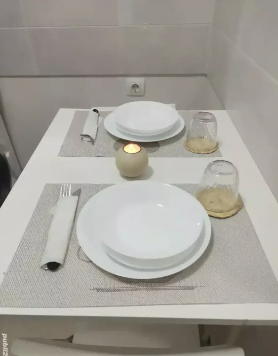 De Închiriat Garsonieră, Zona Iulius Mall