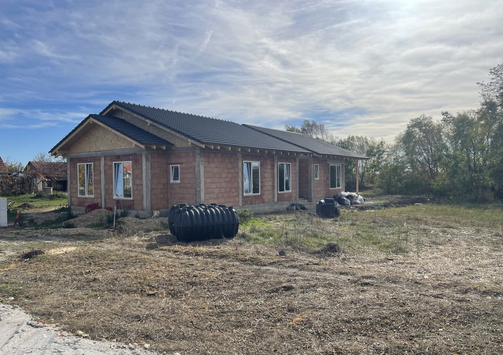 De vânzare 1/2 Duplex