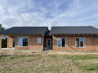 De vânzare 1/2 Duplex