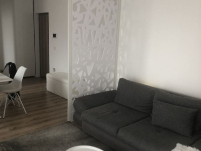 De Vânzare Apartament, 2 Camere, Dumbrăvița