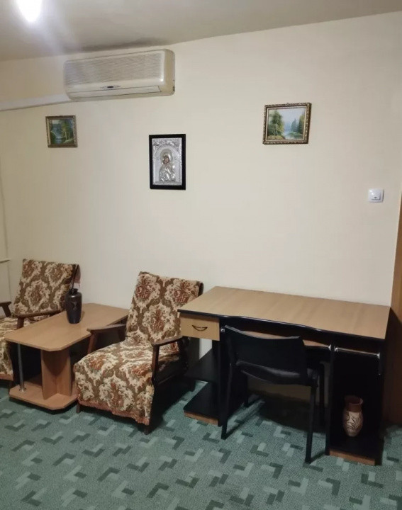 De Vânzare Apartament cu 2 Camere, Calea Lipovei