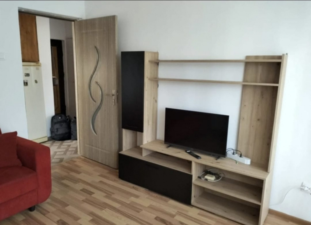 Apartament De Închiriat, 2 Camere, Zona Gheorghe Lazăr