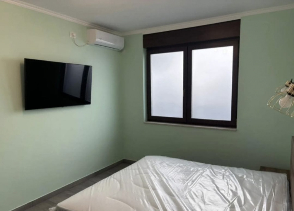 Vilă De Vânzare, 4 Camere, Ghiroda