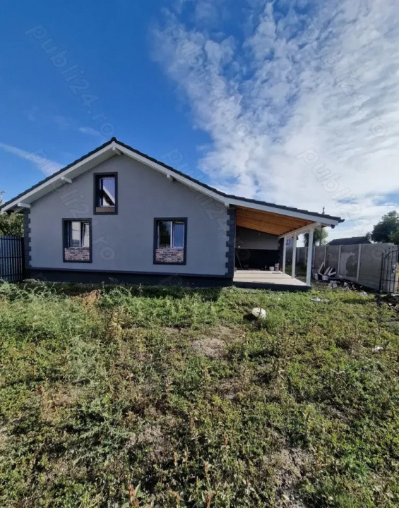 De vanzare, Casa individuala, 3 dormitoare, Sanmihaiu Roman