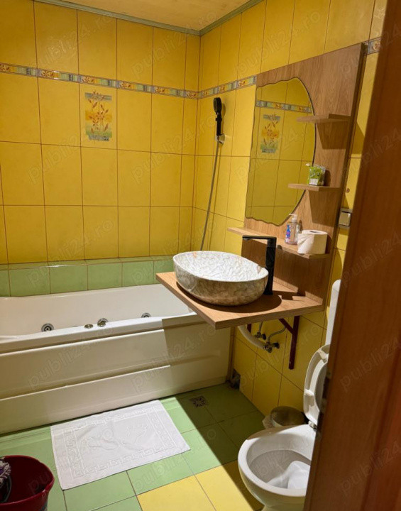 Apartament de vanzare, Caransebes, 3 camere, 100 MP