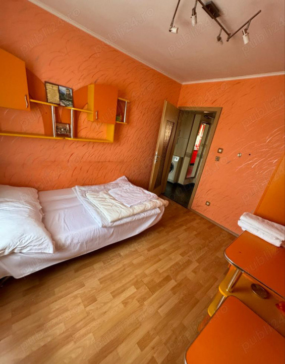 Apartament de vanzare, Caransebes, 3 camere, 100 MP