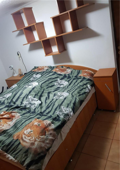 Casa de vanzare, Calea Martirilor