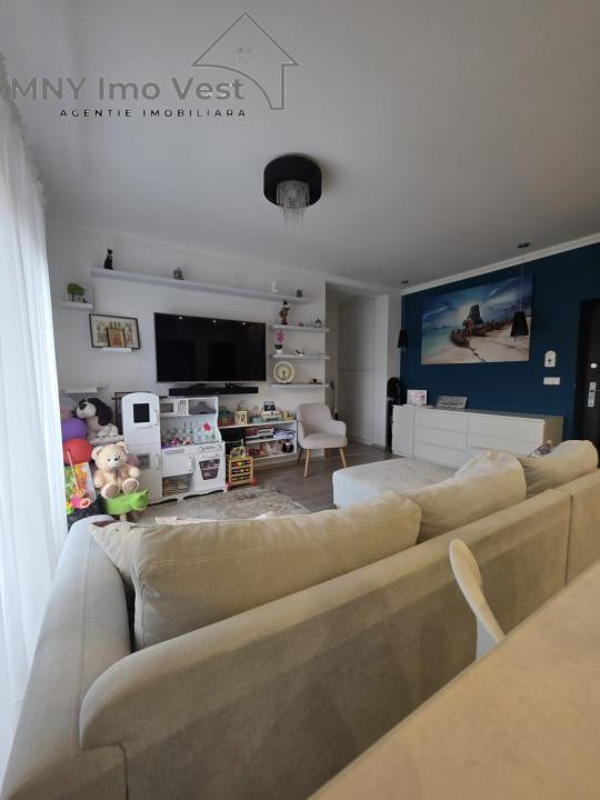 APARTAMENT DE VANZARE, 3 CAMERE, GIROC - CENTRAL