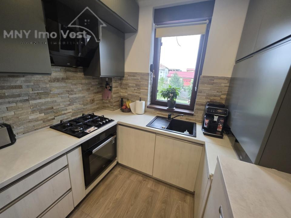 APARTAMENT DE VANZARE, 3 CAMERE, GIROC - CENTRAL