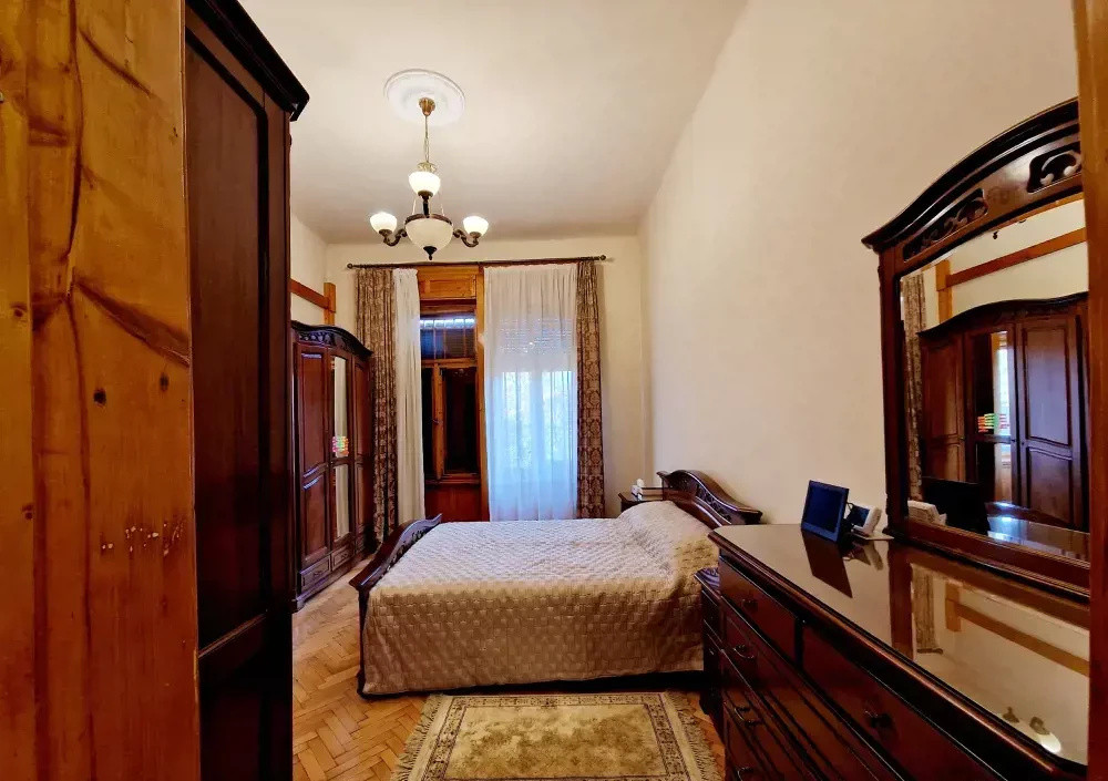 Apartament 3 camere – Str. Ion Ghica – 73 m² – 165.000 €