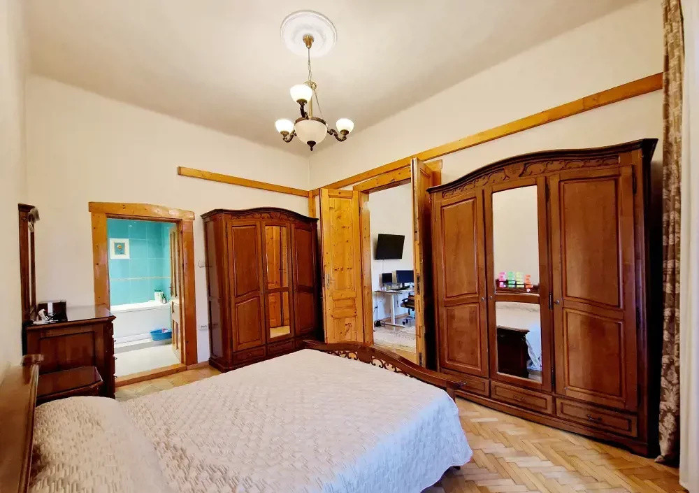Apartament 3 camere – Str. Ion Ghica – 73 m² – 165.000 €