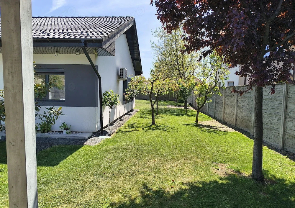 De vanzare, casa individuala, situata in Săcălaz
