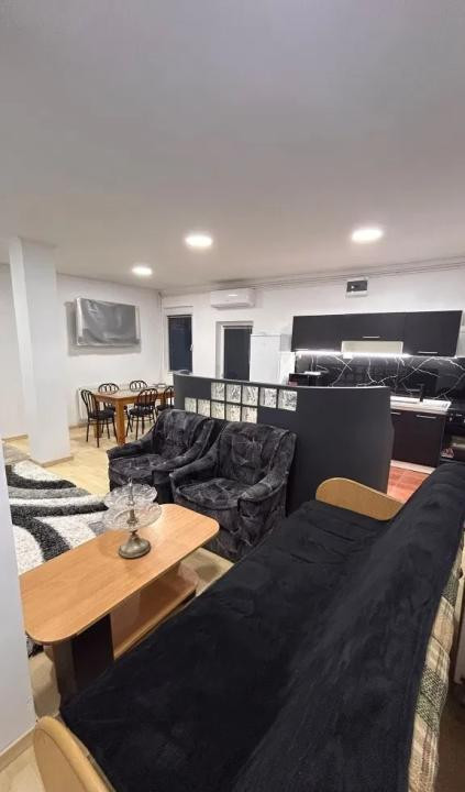 De vanzare, casa individuala, 3 camere, zona Ronat