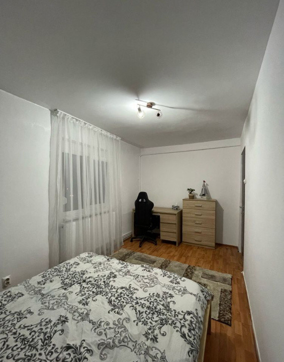 Apartament 2 camere semidecomandat – Complex Studențesc (str. Deliblata) – 52 m²