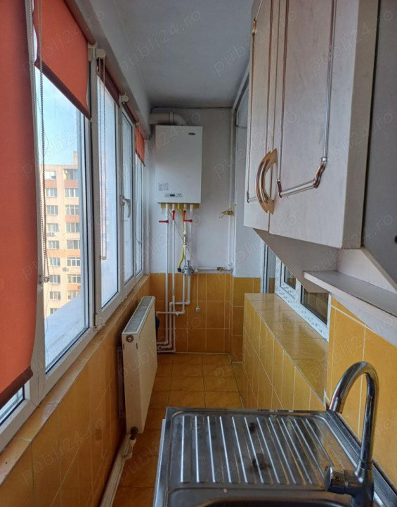 Apartament 3 camere de inchiriat