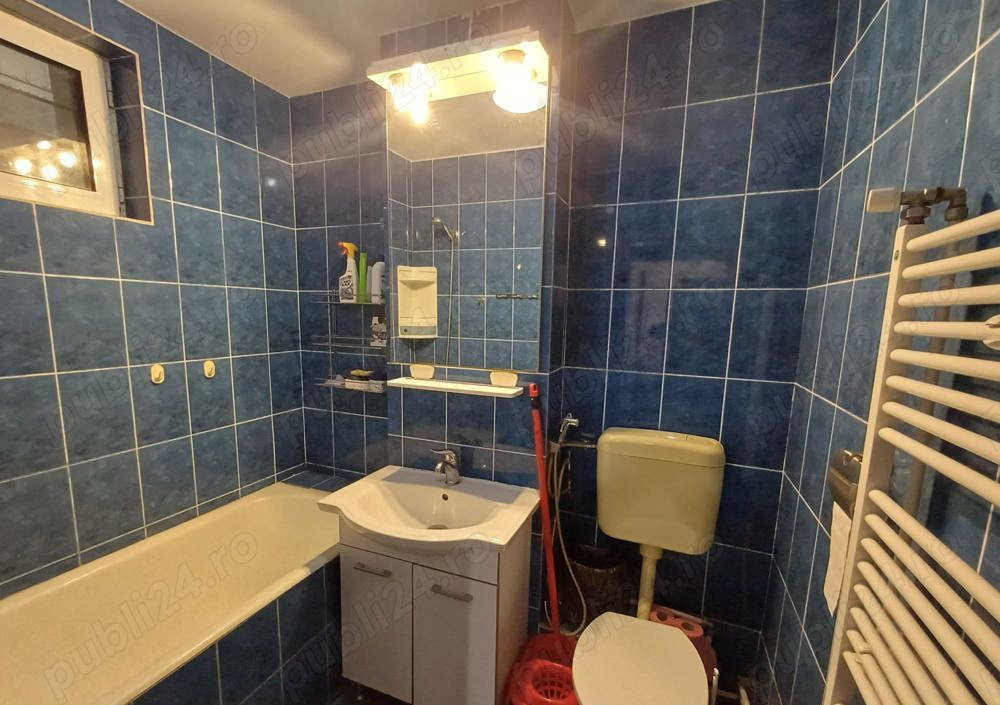 Apartament 3 camere de inchiriat