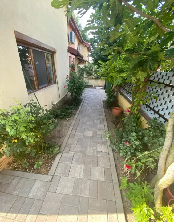 Casa Prosumatoare - 4 camere - asfalt - Giarmata