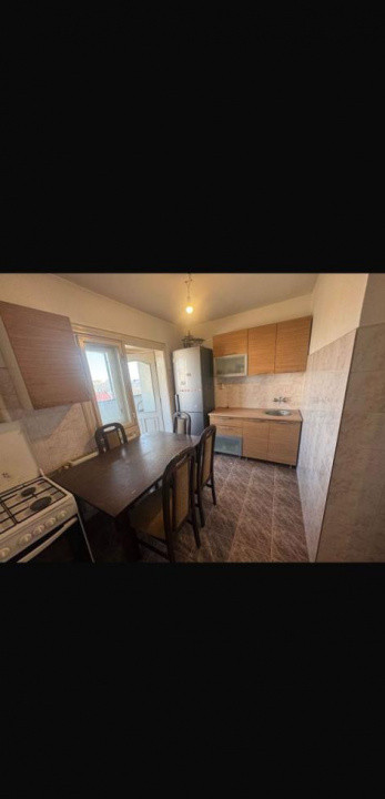 Se vinde apartament decomandat, 3 camere, 2 băi – Calea Șagului – 93.000 € neg.