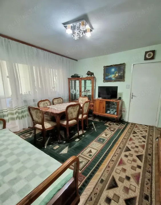 Apartament semidecomandat 3 camere mobilat – Calea Girocului – 95.000 € neg.