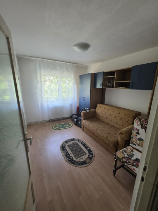 Apartament 3 camere de vanzare. Freidorf